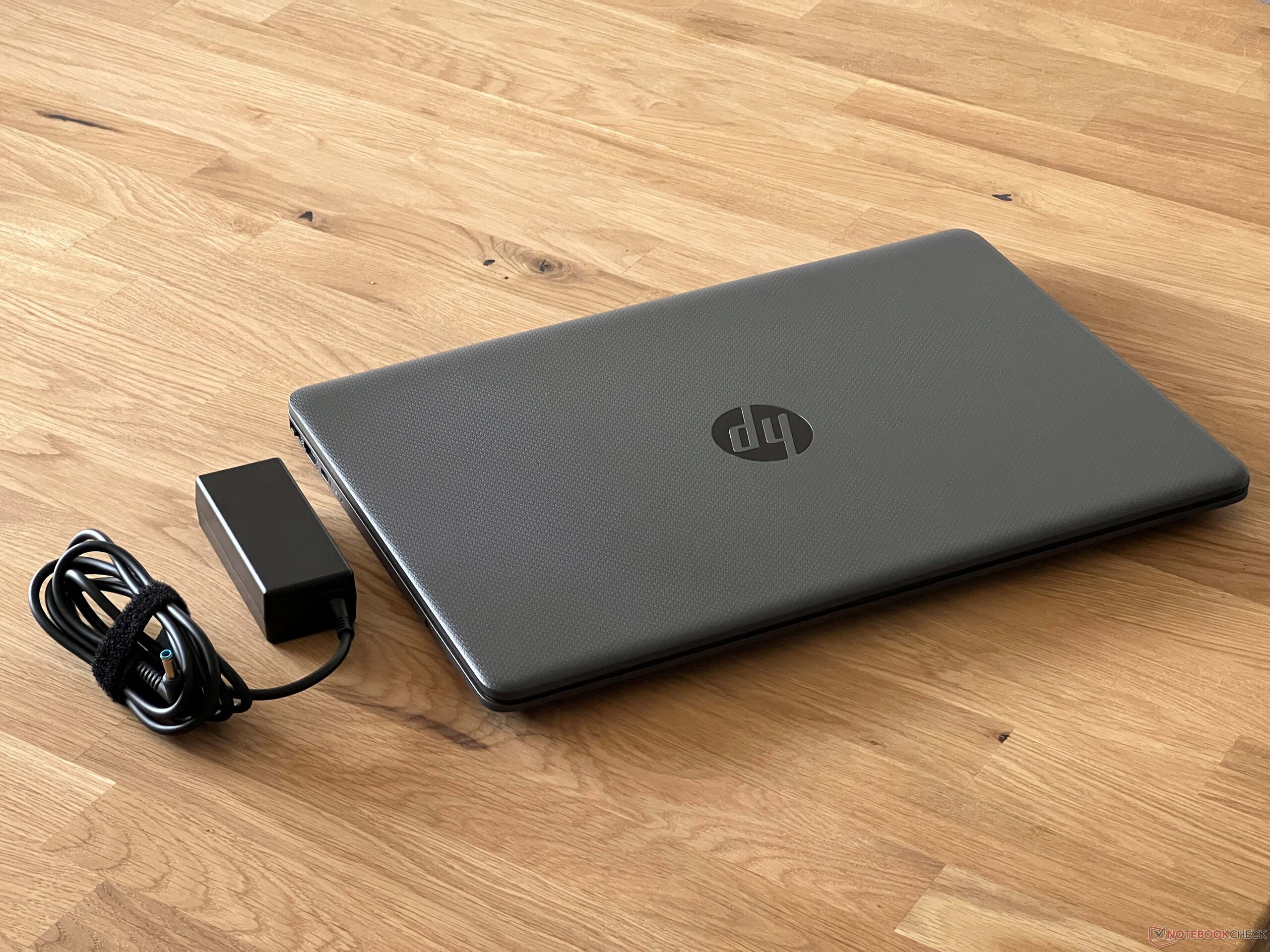 Portátil HP 250 G9 - Image 2